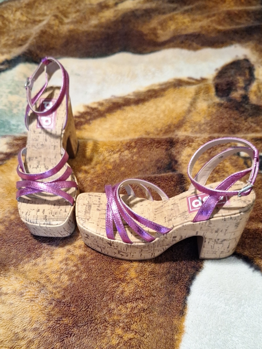 Pop Admission Pink Metallic Fuchsia Strappy Cork Platform Sandals Heels Sz 7